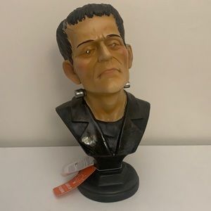 Halloween Frankenstein Bust Light Up. 14" inches Tall.